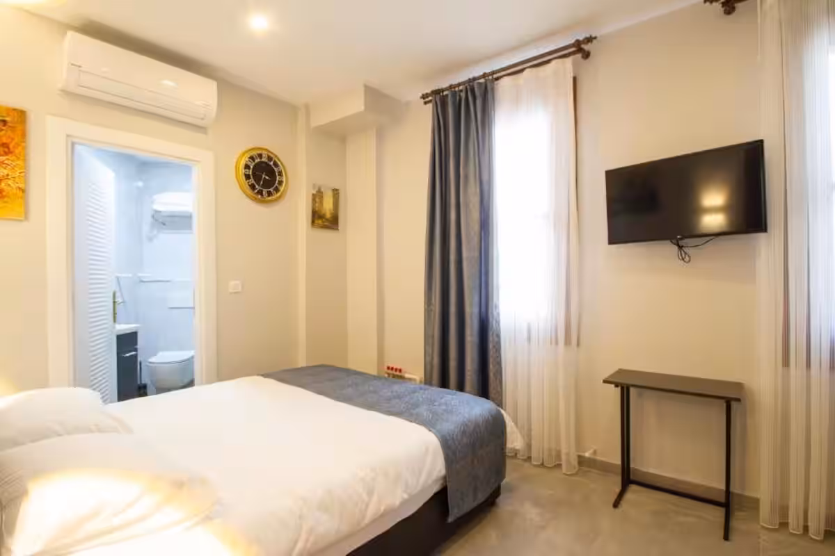 City room at Turna Hotel, photo 5